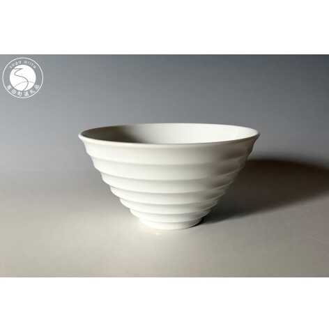 有田焼 白磁線彫碗 お茶碗【中仙窯・中尾純作】作家 作家もの 中尾純 お茶碗 おちゃわん 白磁 伝統工芸 器 うつわ 皿 A20-669
