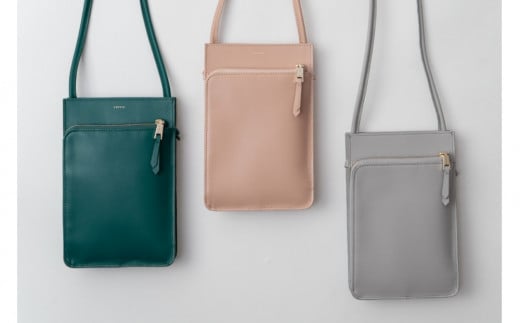 
                  Y-STYLE 魔法の収納スマホショルダー
                