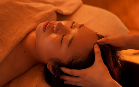 No.525 【人気No.1】12種の天然精油から選べるアロマオイルリンパ90分 ／ チケット マッサージ アロマ リンパ 純度100％ 精油 アロマトリートメント 個室 ゆったり 癒し 頭痛 肩こり