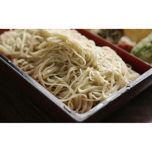 生そば5人前　つゆ・本生棒わさび・七味唐辛子・のり・ねぎ付
