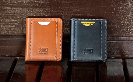 キャッシュレス時代の胸ポケットに入る多機能薄型コンパクトウォレット（マネークリップ付き）　バンナイズ オイル シュリンク レザー 本革 財布 コンパクト ファッション 小物 アクセサリー  ビンテージ