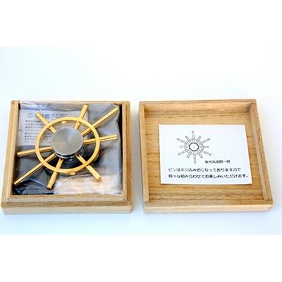 ふるさと納税 葛飾区 日本製高級ハンドスピナー『後光-Gokou-ゴールド』 |  | 02