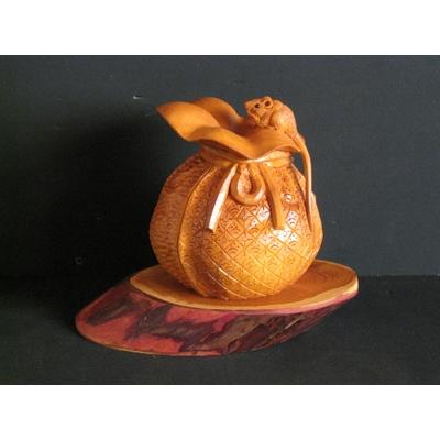 ふるさと納税 高山市 飛騨一位一刀彫　巾着に福ねずみ(小) e106 |  | 01