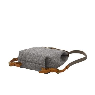 ふるさと納税 豊岡市 豊岡鞄　カルド　ミニリュック　Lグレー×イエロー |  | 02