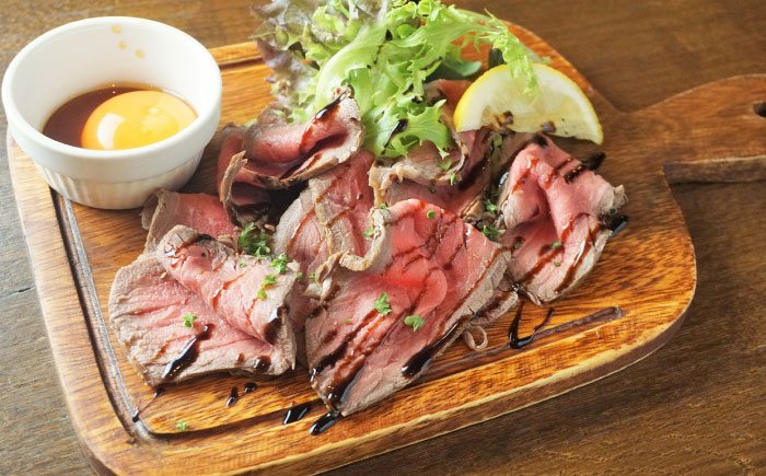 【全12回定期便】その旨味、最上級！「しまね和牛肉」で作った 和風ローストビーフ 約450g 【高級 焼肉勇花理(ゆうかり)】 島根県松江市/有限会社おき精肉店 [ALFT022]