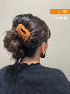 アクリル製 ヘアコーム orange（オレンジ） ヘアアクセサリー eME　tayu