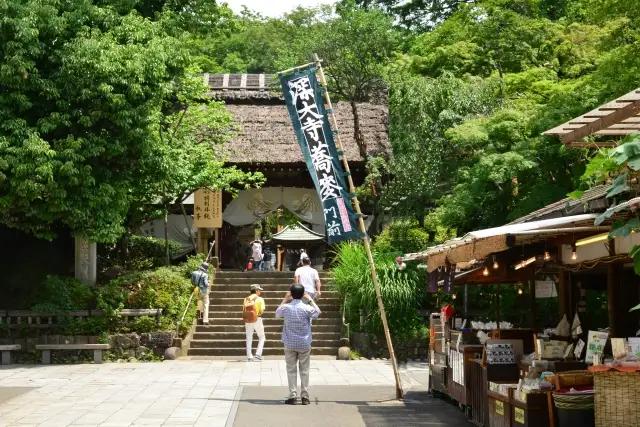 調布花火 2026 多摩川 会場 ペア席 と 深大寺そば満喫チケット 300円券 10枚 のセット | チケット イベント ペア 花火 花火大会