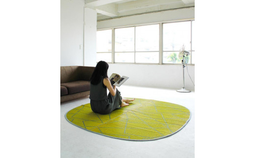 OTO い草ラグ(L)190×190cm【ZIG-ZAG YE】