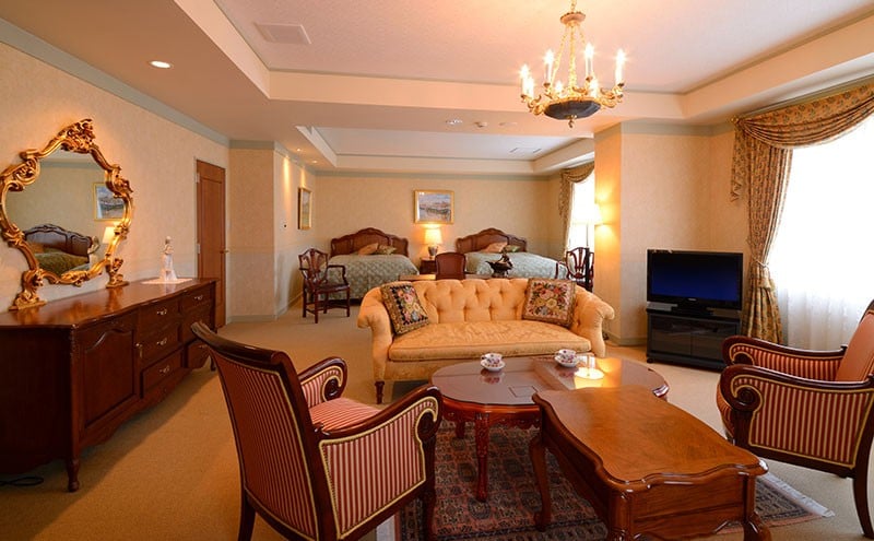 
【宿泊ペア券】鰺ヶ沢温泉ホテルグランメール山海荘 (お部屋：特別洋室（スイート） ）
