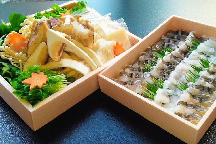 期間限定 鱧しゃぶセット 4～5人前（特製スープ・野菜付）＜丹波四季菜料理 宮本屋＞｜ハモ はも 松茸 特上松茸 ※配送不可地域あり ※2025年7月頃より順次発送予定