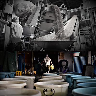 ふるさと納税 朝倉市 【まるは醤油】九州うすくち醤油(上雪) 1L×6本(朝倉市) |  | 02