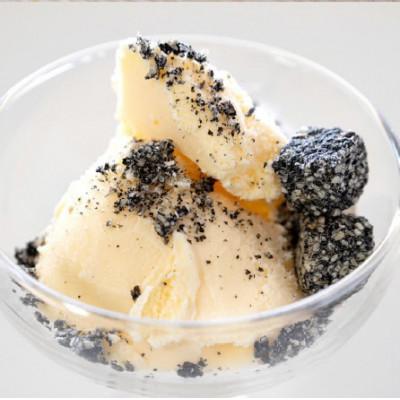 ふるさと納税 糸満市 健康 セサミクランチ 黒ゴマ黒糖きな粉 120g(20g×6パック)×5袋入り 小分けタイプ |  | 02