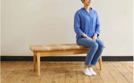 紀州スギのふんわりベンチ / 和歌山 田辺市 龍神村 紀州杉 杉 スギ 木  家具 ベンチ いす 椅子 【gwo026-1】