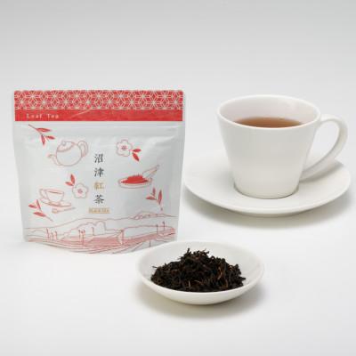 ふるさと納税 沼津市 沼津紅茶(30g)×2パック 計60g |  | 01