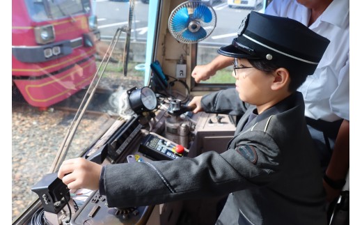 【限定７組／豊橋鉄道 夏休み市内線こども電車運転体験２０２６ ふるさと寄附枠】～路面電車と思い出に残る１日を～　営業所見学・運転体験！