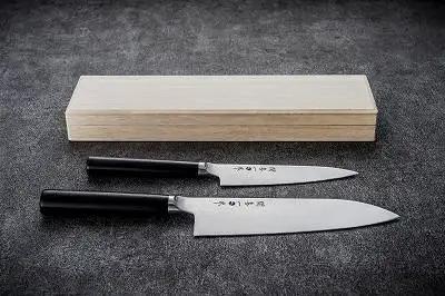 関喜一作 三徳180mm、ペティ130mm 桐箱入りセット