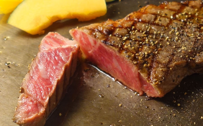 【全6回定期便】【GI認証】くまもとあか牛サーロインステーキ 約200g×3枚 / 菊陽町 あかうし 熊本県 肉 にく niku ブランド 旨み【有限会社 三協畜産】 [BHAS067]