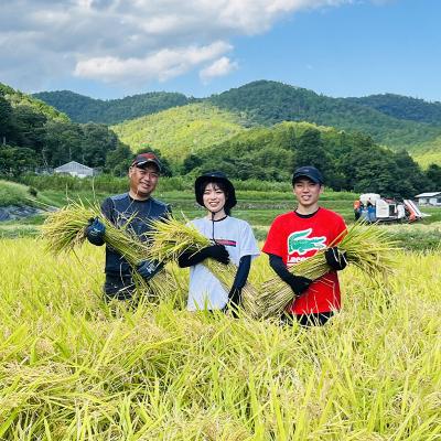 ふるさと納税 京都市 【京都岩倉坂原米作りプロジェクト】京都岩倉さかばら産 きぬひかり(2kg)&角質ケアハンドクリーム |  | 03