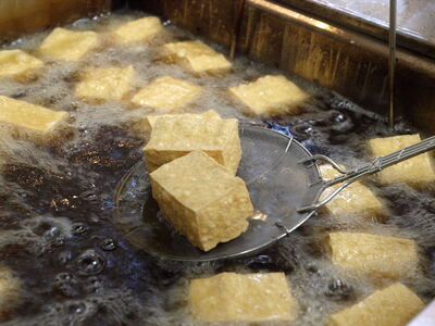 手作り豆腐　濃厚豆乳入り　国産大豆100％使用　こだわり製法