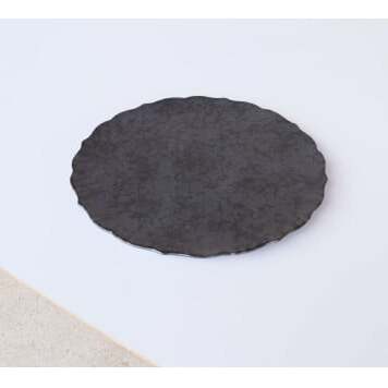 有田焼 黒サビ絞りマット 19cm 桔梗 プレート【深海三龍堂】和食器 皿 取り皿 プレート plate 艶消し 黒い皿 black A18-127_イメージ4