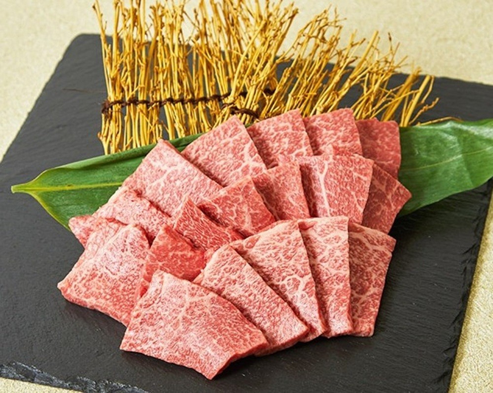 
                  佐賀牛クリ 焼肉用800ｇ（400ｇ×2）
                