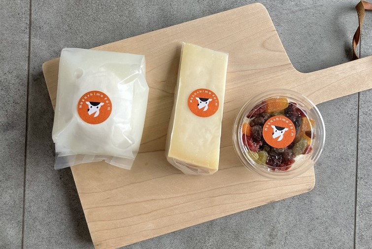 
            【セット】【ナカシマファーム】うれしのチーズ3種セット(モッツアレラ、水田のチーズ、ドライフルーツチーズケーキ)
          