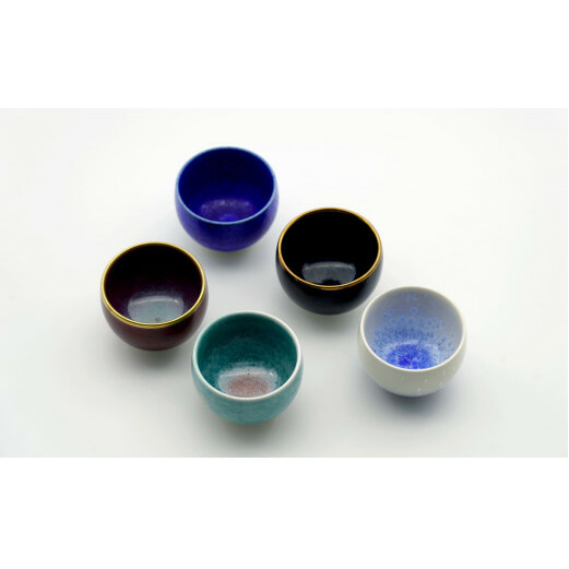 【宝石のような輝き 釉の妙技】特選ぐいのみ 桐箱入 深海三龍堂 有田焼 真右エ門窯 ぐい呑 盃 日本酒 sake 熱燗 冷酒 A70-85_イメージ3