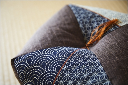 健康のお手伝い 手作り お手玉座布団