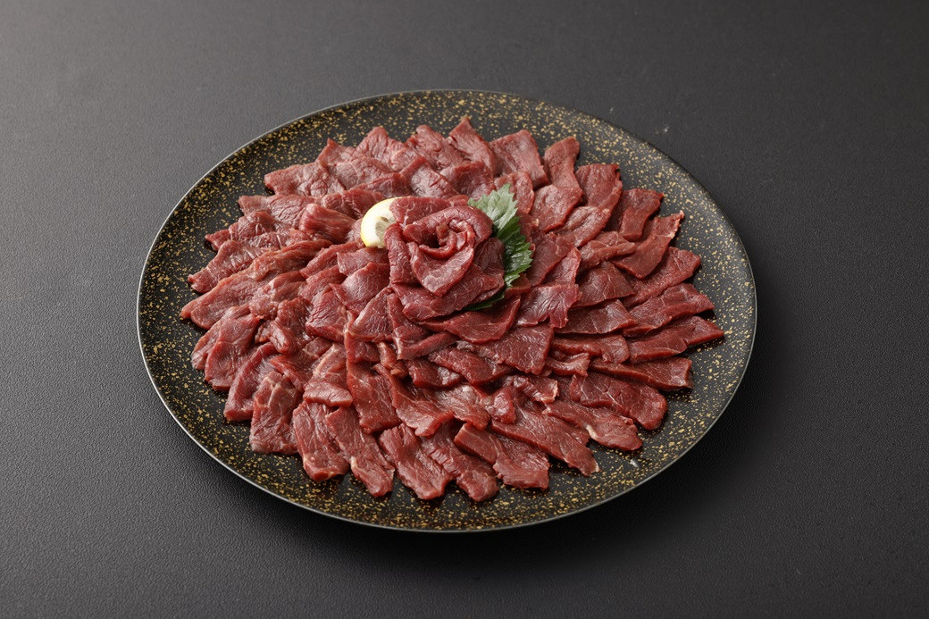 
            【フジチク ふじ馬刺し】カット不要！切れてる馬刺し！50g×10人前 合計500g 赤身 馬肉 スライス 馬刺し 熊本県
          