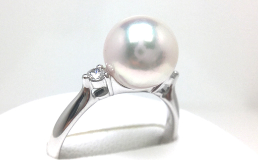 老舗の真珠専門店・花珠アコヤ本真珠リング9.0～9.5ミリ / あこや真珠 真珠 リング 指輪 パール 三重県 伊勢志摩 志摩 アクセサリー ギフト 冠婚葬祭 結婚式 プレゼント シンプル カジュアル フォーマル
