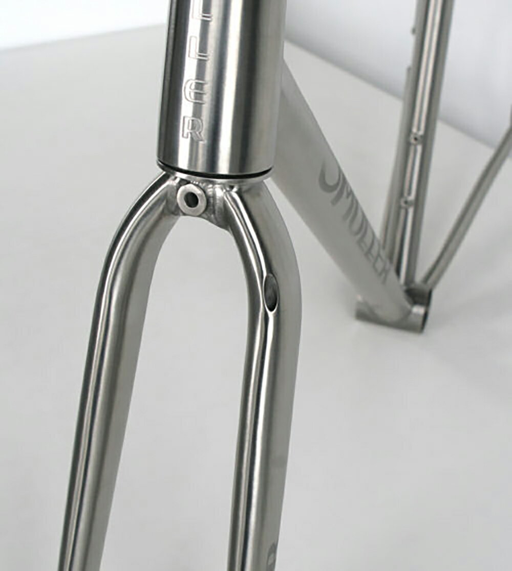 【ふるさと納税】【受注生産】VIA（BMJ） ディスクブレーキチタングラベルロードバイク（フレーム＋フォークセット：1セット） 自転車 グラベルロードバイク 本体 ツーリング サイクリング スポーツ アウトドア キャンプ 旅行 三重県 桑名市 送料無料