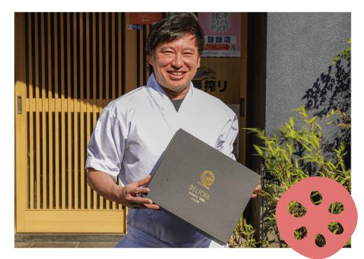 訳あり 老舗居酒屋 DELICHA 鶏手羽煮込み 約1.5kg（約500g×3パック）【山口県 宇部市 老舗 居酒屋 地元 人気 おばんざい 冷凍 一品 真空パック 急速冷凍 酒 おつまみ 一番 人気