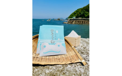 781伊勢二見ヶ浦ノ潮　みそぎのゆ　入浴剤 塩 しお 海塩 海水 バスソルト ギフト プレゼント 禊 みそぎ お清め 伊勢神宮 お伊勢参り