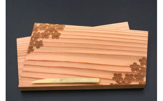 木製桔梗紋入り懐紙皿(菓子切り付き) ふるさと納税 木製 木彫り 木工 木製品 皿 オーダーメイド 京都府 福知山市