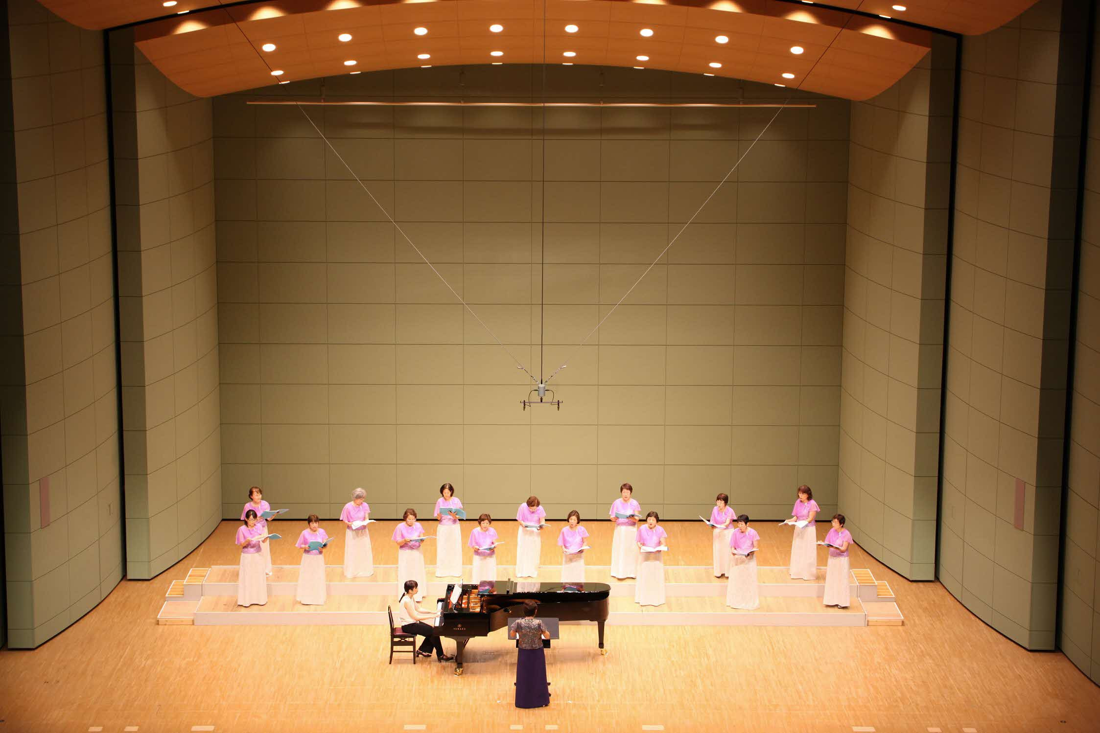 県内合唱団による「合唱の祭典」がフィナーレを彩ります。