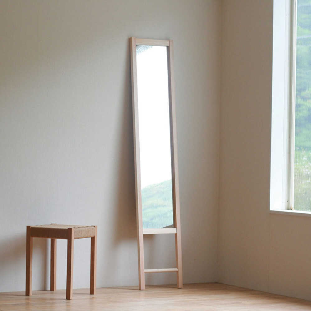 【ふるさと納税】対馬ヒノキの姿見 《対馬市》 【家具製作所kiiro】 [WAL030]