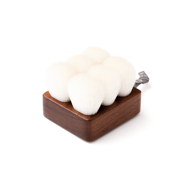 【ふるさと納税】熊野筆 SHAQUDA スーヴェ ボディブラシ ショート【乾燥肌 敏感肌 天然山羊毛】