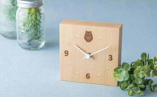 木象嵌 置時計 Forest ふくろう 木象嵌 置時計『Forest』ナチュラル 北欧風 木製 岩手県 北上市 夢工房 （E0308-03） 木工品 うさぎ ことり ふくろう 木の葉 インテリア 贈り物 記念品 お祝い プレゼント ギフト 小物 置物 時計 工芸品 就職祝い 卒業祝い 入学祝い