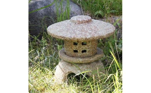 
            信楽焼 陶器製 10号古丸雪見 灯籠（とうろう）
          