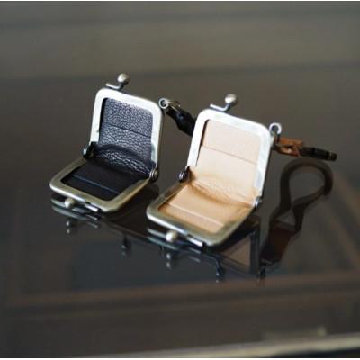 ふるさと納税 八幡市 がま口リングケース キャメル 本革 手作りレザー指輪ケース カラビナストラップ付【受注生産 】 |  | 02