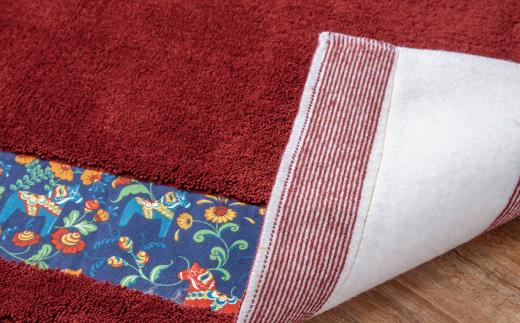 北欧の「幸せを運ぶ馬」ダーラヘスト柄のキッチンマット ワインレッド 50cm×横180cm