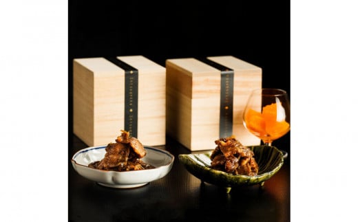 神戸牛ステーキ鉄板焼 雪月花本店 神戸牛しぐれ煮と神戸牛しぐれ煮 瀬戸内の出会いのセット 桐箱・瓶入り 240ｇ×2