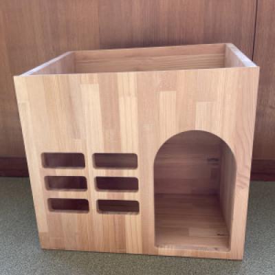 ふるさと納税 愛西市 ペット用　木製ハウス(小)(組立不要)