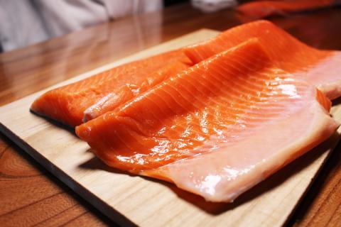 レモンサーモン と あたたブリtoレモン の食べ比べ 瀬戸内海 レモン育ち 広島レモンサーモンとあたたブリtoレモンの詰め合わせ [1640]