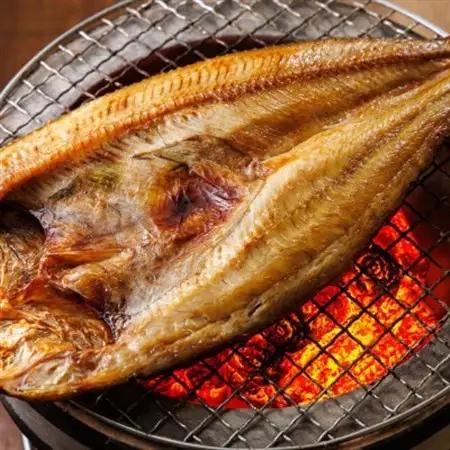 【毎月定期便】連続12回 北海道産ほっけ一夜干し400～449g×3枚 釧路町の匠が贈る干物全12回_釧路町の匠が贈る 北の至宝 ホッケ 干物 焼魚 焼き魚 白身魚 セット ひもの 魚干物 一人暮らし