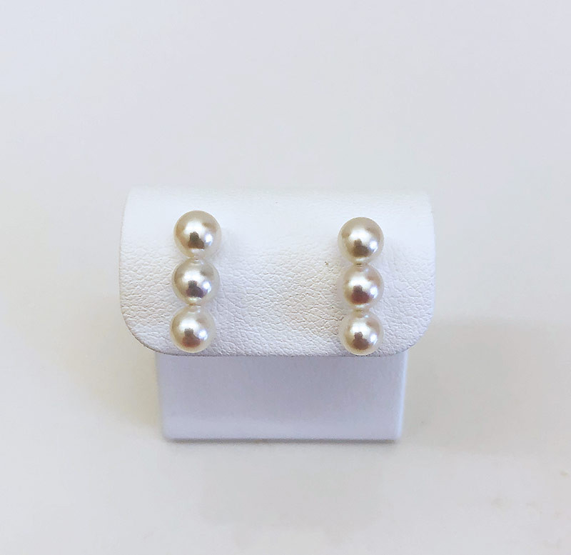 志摩産アコヤ真珠 5-6ミリ 3粒ラインピアス （K14WG） / あこや真珠 ピアス 真珠 ピアスパール 伊勢志摩 志摩 アクセサリー ギフト プレゼント パール 母の日 ホワイトデー クリスマス 