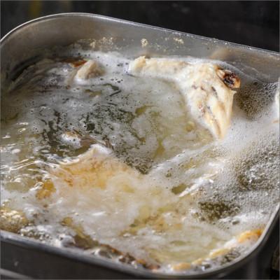 ふるさと納税 京丹後市 「カニ屋が作る　海のパスタ」 海香る　シビマグロ(クロマグロの稚魚)山椒トマトソース　5皿セット |  | 02