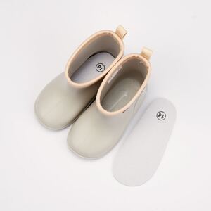 ワッペン付レインブーツ　１４ｃｍ　Ｐｏｍｐｏｎ'sハリネズミ 5-126