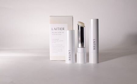 エイジングケアするリップクリーム