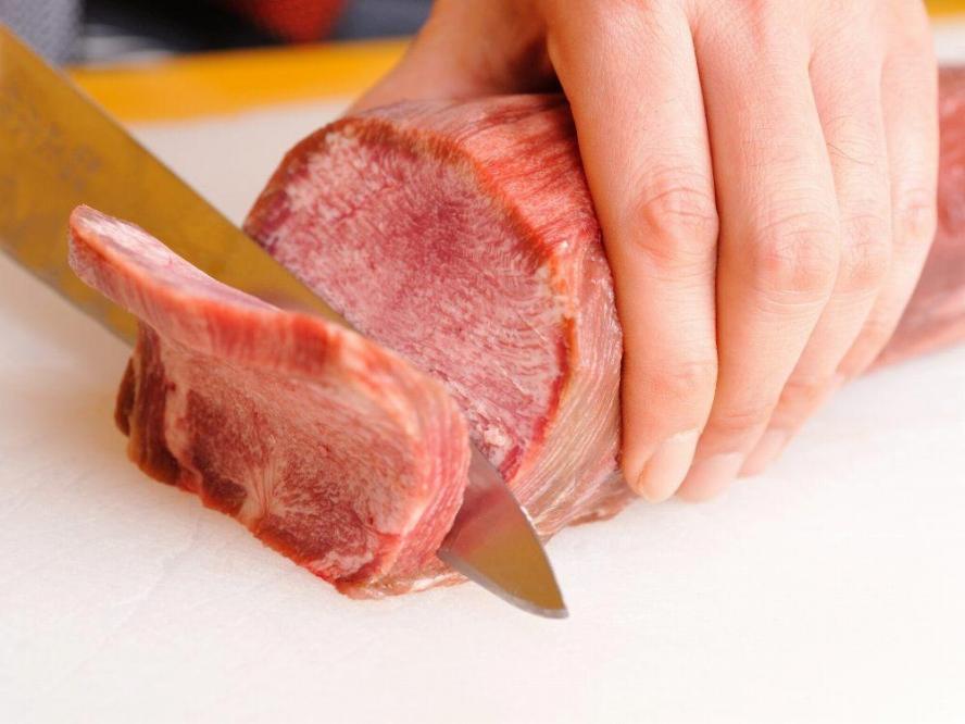 本場仙台より 牛たん塩仕込み 1kg（6～8人前）（200g×5P）【肉 お肉 にく 食品 人気 おすすめ  ギフト】